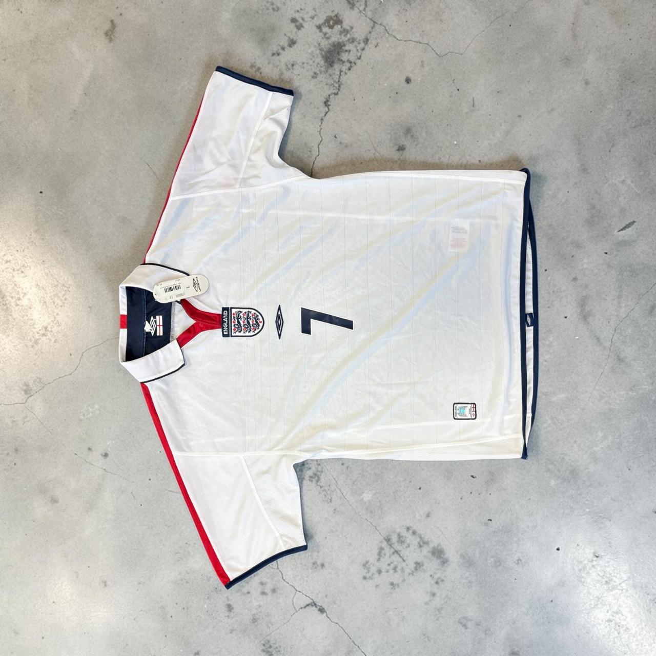 2004 England Home Retro Soccer Jersey - Beckham