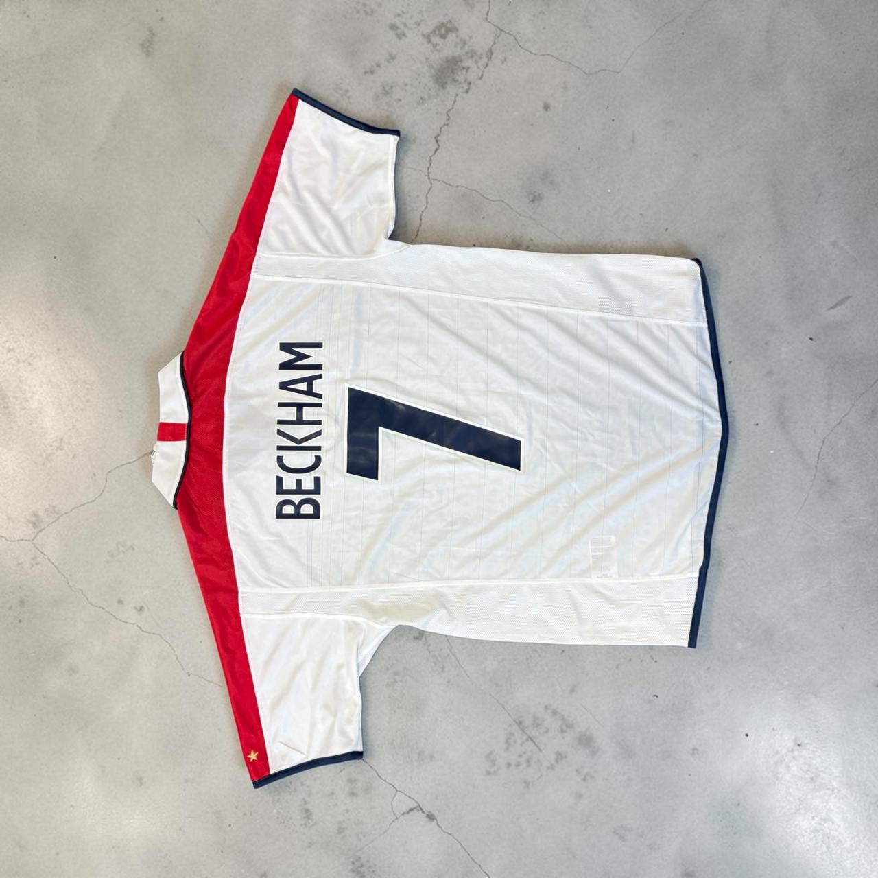2004 England Home Retro Soccer Jersey - Beckham